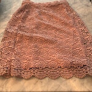 Uniqlo Lace Pencil Skirt, size small, blush